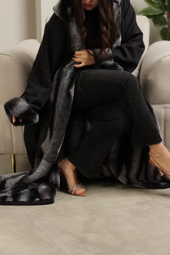 فروه نسائيه شتويه سحر الشتاء