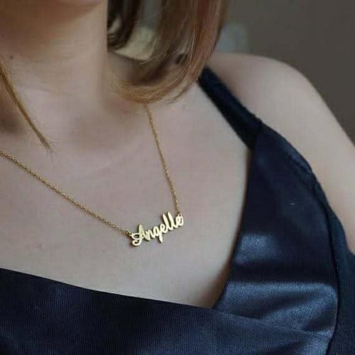 سلسال بالاسم مطلي باللذهب