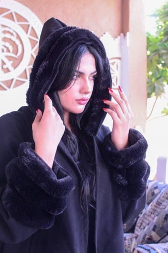 فروة نسائية سحر الشتاء