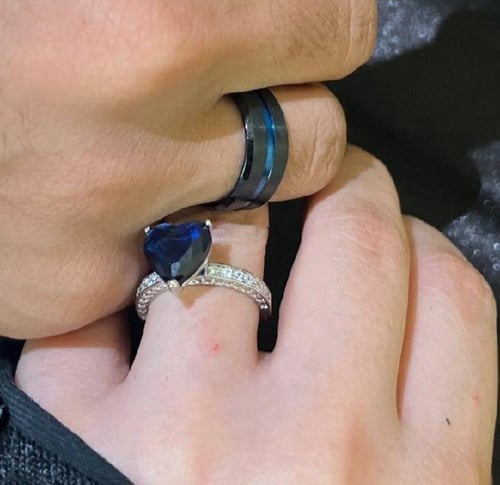 خواتم تحفر من الداخل.. كإشارة سرية بينكم فقط!