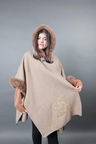 شال شتوي نسائي بالاسم رصاصي