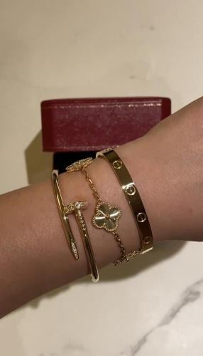 بكج ناعم وفخم