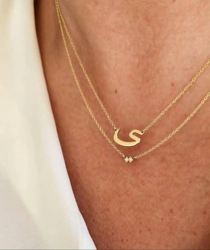 سلسال الحرف الانيق بتصميمه الفاخر