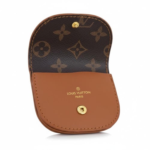 حقيبة لويس فيتون وسط 18