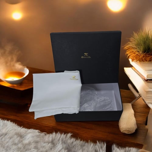 شنطة - جلد أسود مصقول مقاس26