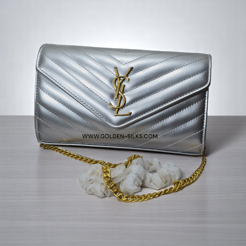 شنطة كتف Saint Laurent silver