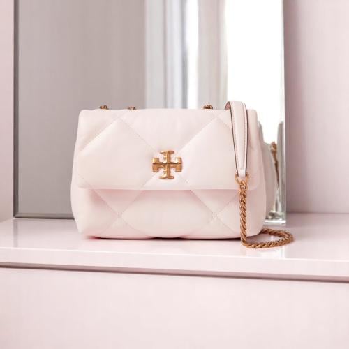 حقيبة كتف كيرا كويلت القابلة للتحويل بينك