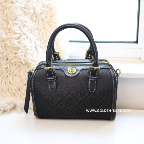 حقيبة برميل تي مونوغرام بلاك