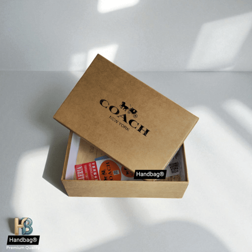 حقيبة كوتش ميك اب وسط بلاك