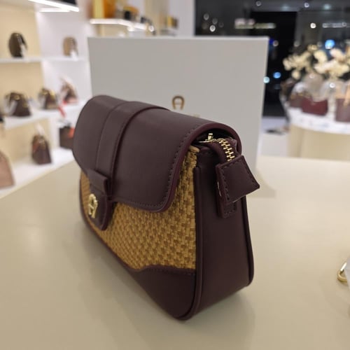 حقيبة اقنر قماش وجلد4