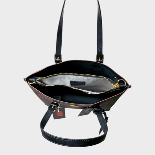 شنطة ايترو - راقية - كبير - لوقو علاق اسود