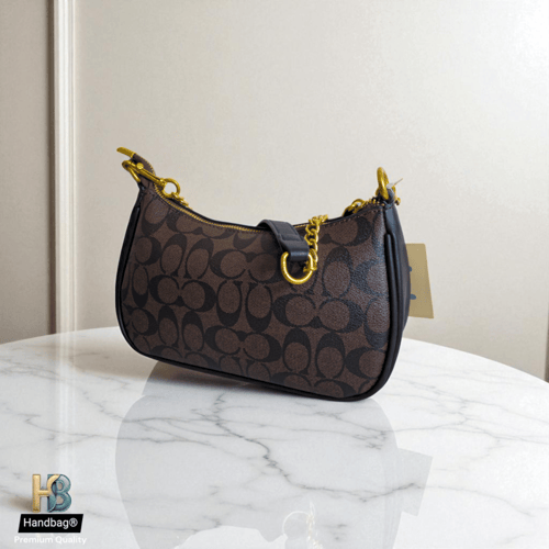 شنطة كوتش بني غامق