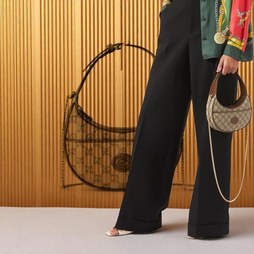 حقيبة كتف Ophidia صغيرة لوقو داخلي