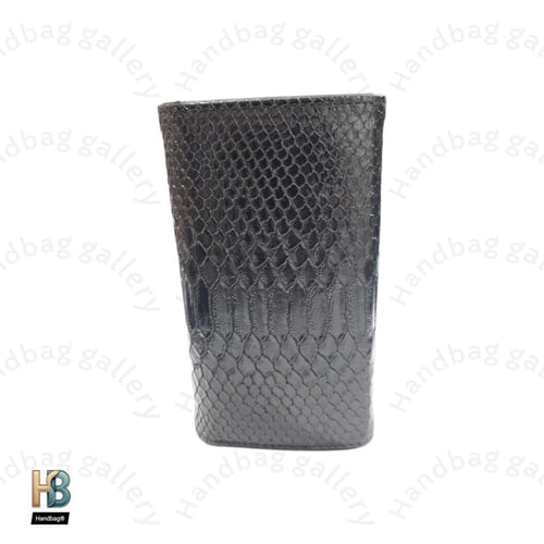 شنطة جلد شانيل سنيك بلاك