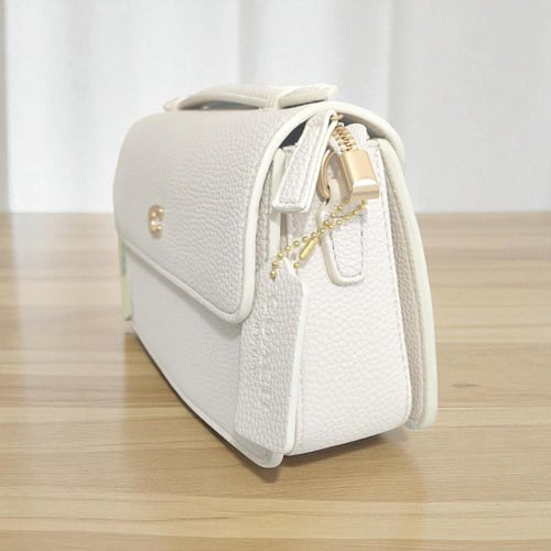 Juno Logo in Glovetanned Leathe5 حقيبة