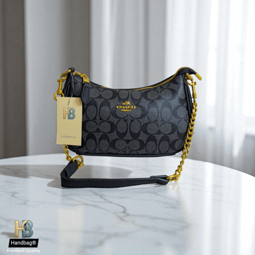 شنطة كوتش أسود