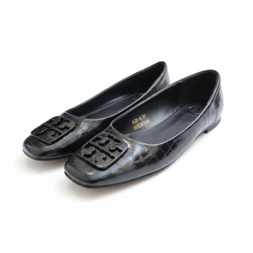 حذاء توري بورش أسود مقاس 39