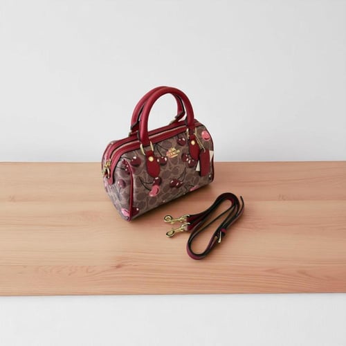 شنطة كوتش Rawan مزخرف R