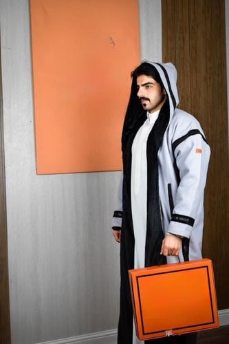 فروه مطرزه بمخمل وجلد بني