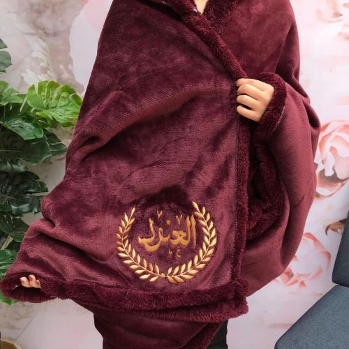 شال شتوي بالاسم بألوان مختلفه