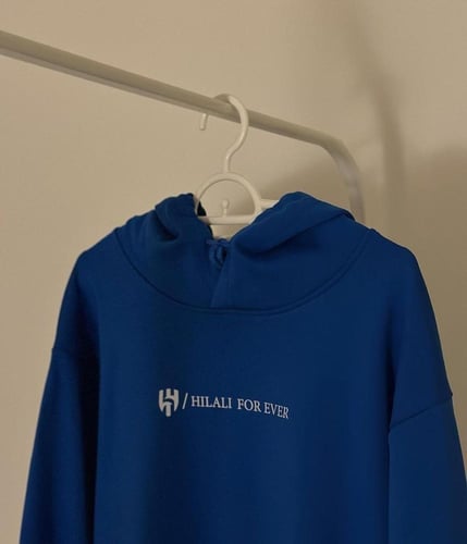 بلوفر الهلال الترند الجديد