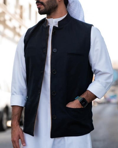 سديري جهتين لتكتمل اناقتك بشريط سحاب او ازراز