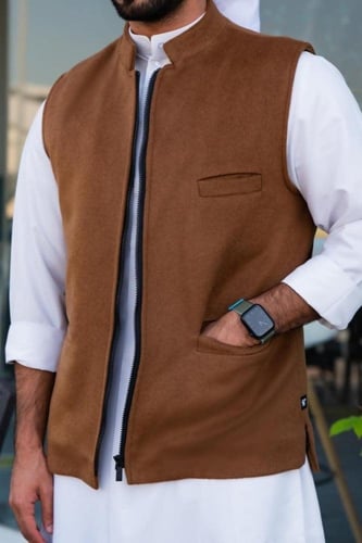 سديري جهتين لتكتمل اناقتك بشريط سحاب او ازراز