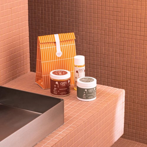 مجموعة زيستي بيرست للعناية بالجسم من ايفين كير- 3...