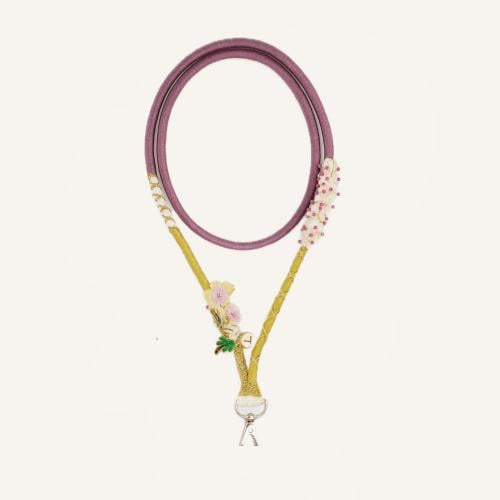 تعليقة طويله