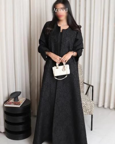 Luxurious jacquard abaya with straight sleeves and...