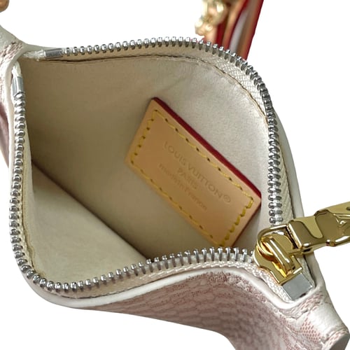 حقيبة لويس فيتون ALL IN BB نقشة المونوغرام البيضاء