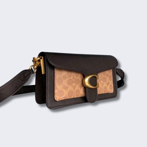 شنطة Coach بتصميم راقٍ ومميز