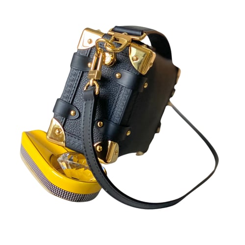 حقيبة Louis Vuitton Side Trunk – أسود ملكي