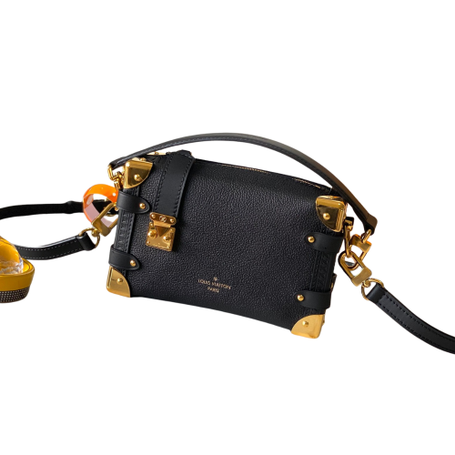 حقيبة Louis Vuitton Side Trunk – أسود ملكي