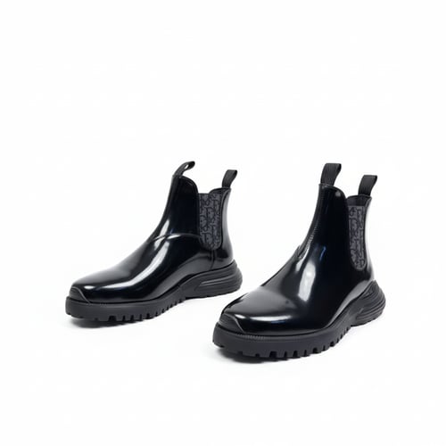 Dior بوت تشيلسي نسائي جلد لامع بتصميم فاخر