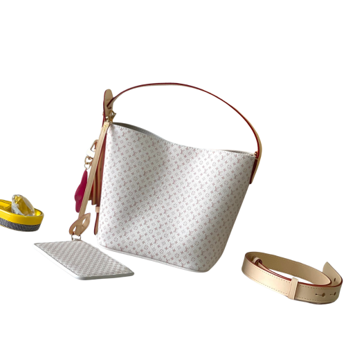 حقيبة لويس فيتون ALL IN BB نقشة المونوغرام البيضاء