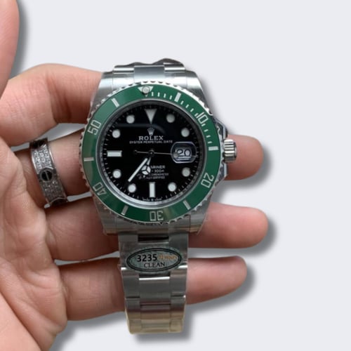 ساعة Rolex Submariner