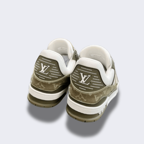 حذاء فاخر من Louis Vuitton