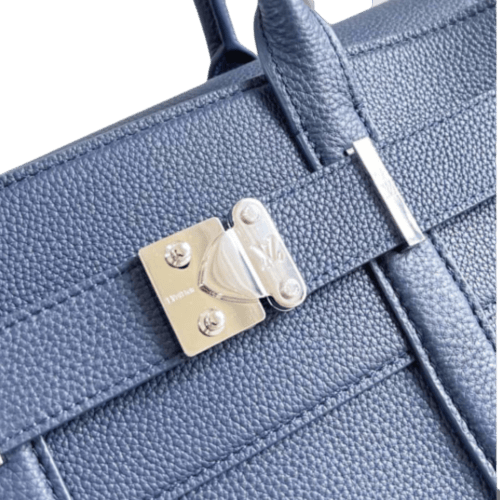 حقيبة Louis Vuitton M11663