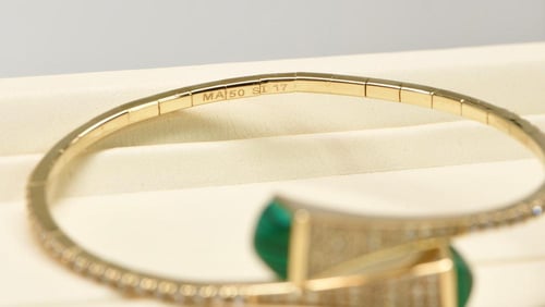 اسواره مارلي بفص اخضر