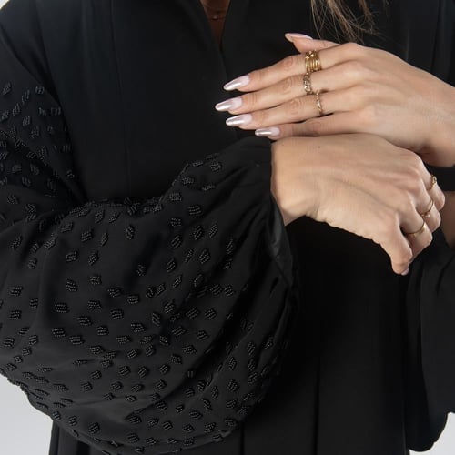 عباية لاميه تالقي - قماش كوري فاخر اسود مطرز