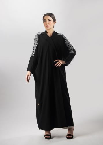 عباية سوداء فاخرة من لاميه – قماش ياباني مطرز عالي...