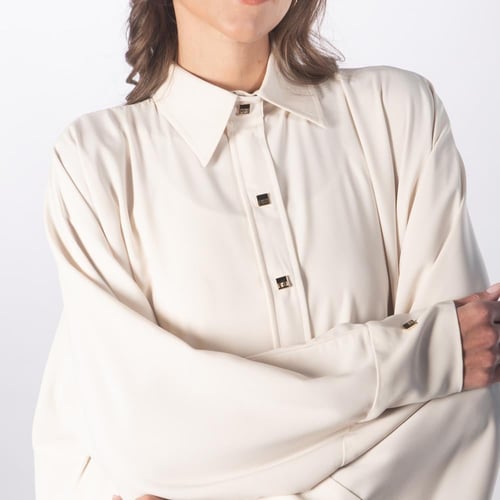 عباية لاميه اورا - عباية أنيقة للاستخدام اليومي من...