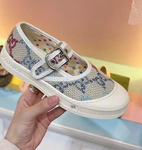 Girls' Gucci shoes