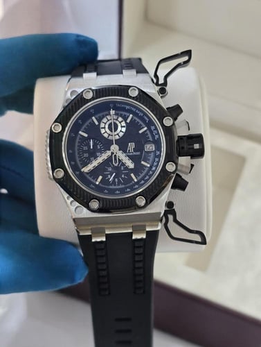 ساعة أنيقة بتصاميم كلاسيكية وعصرية