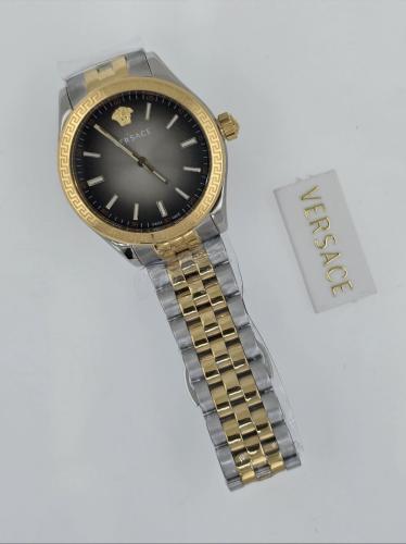 ساعة نسائية فاخرة بتصميم أنيق يأسركِ بجمال التفاصي...