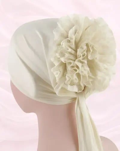 قمطة\باندانة مع دانتيل