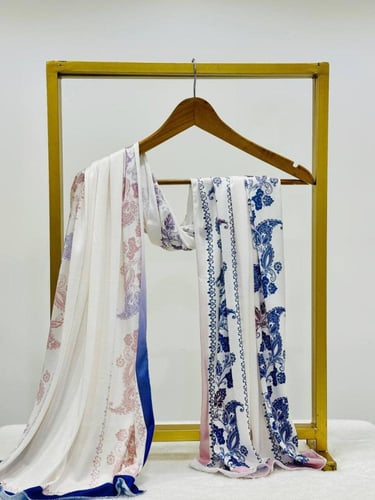 حجاب قطن ستريتش مقلّم ديجيتال