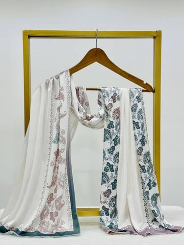 حجاب قطن ستريتش مقلّم ديجيتال