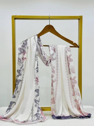 حجاب قطن ستريتش مقلّم ديجيتال